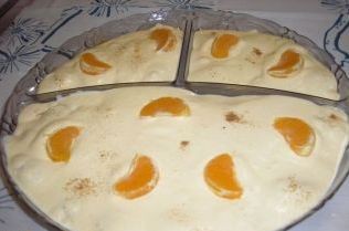 Narancsos túró desszert piskóta tallérral