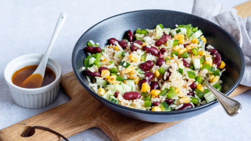 Sattmacher-Salat mit Reis und Kidneybohnen